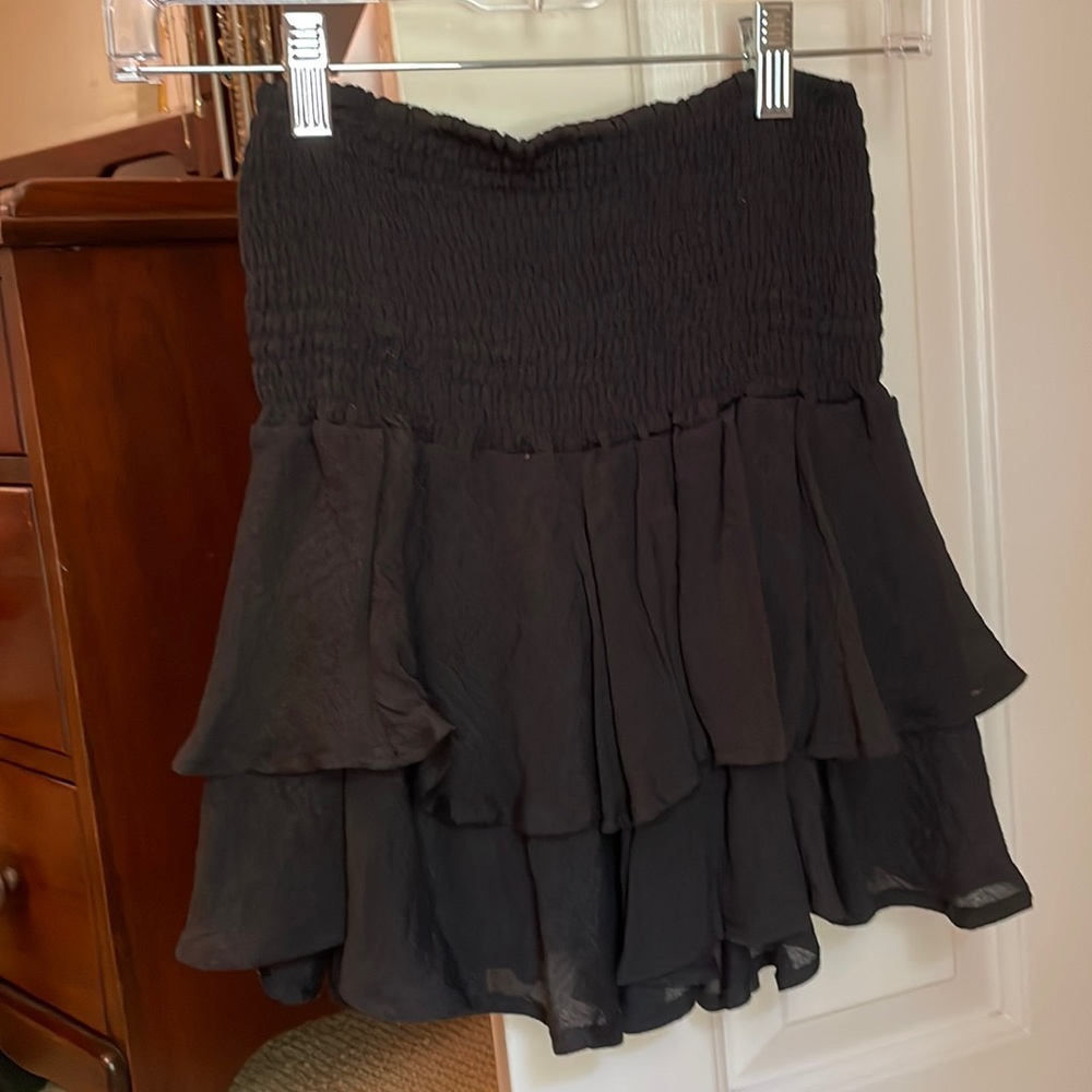 Black layered mini skirt